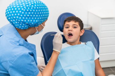 Restorative Dentistry with Crowns: Long-Term Protection with Natural Look